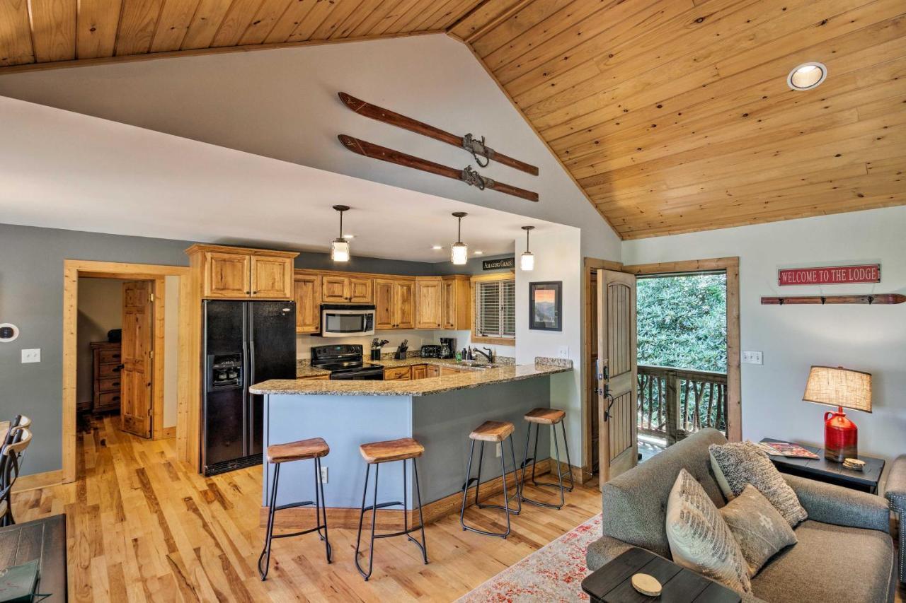 Cabin With Hot Tub And Mountain Views Less Than 5 Mi To Boone Blowing Rock Bagian luar foto