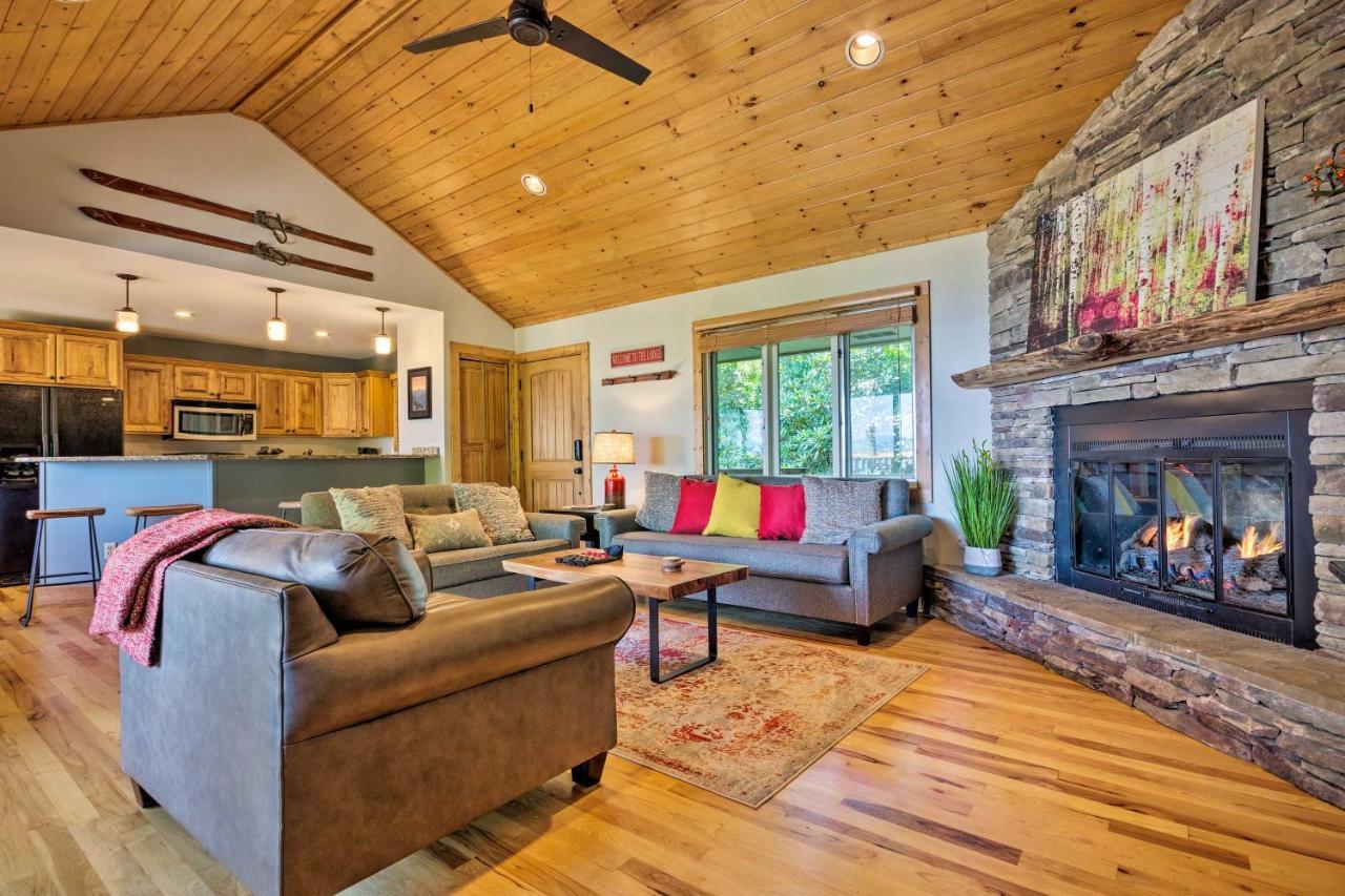 Cabin With Hot Tub And Mountain Views Less Than 5 Mi To Boone Blowing Rock Bagian luar foto