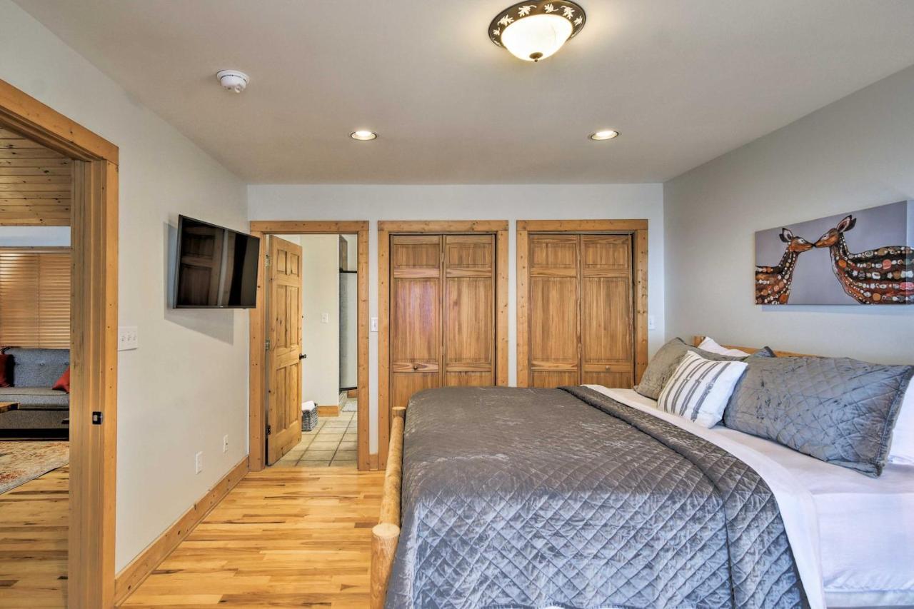 Cabin With Hot Tub And Mountain Views Less Than 5 Mi To Boone Blowing Rock Bagian luar foto